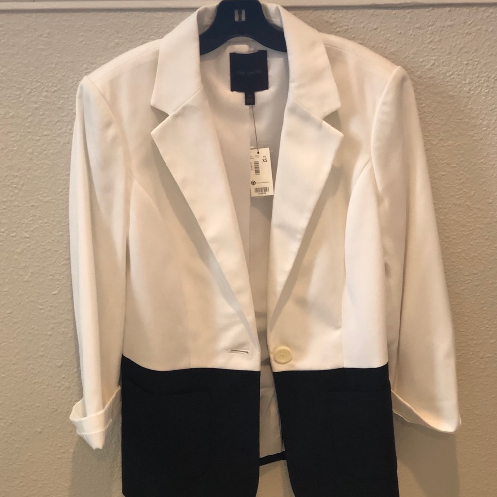 Color-block Blazer